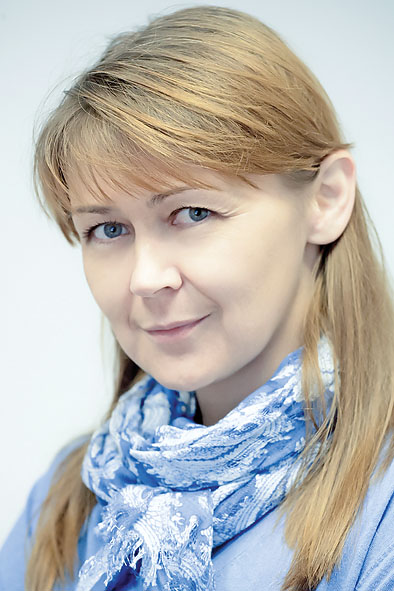 Елена ДАВИДОВСКАЯ Елена Давидовская