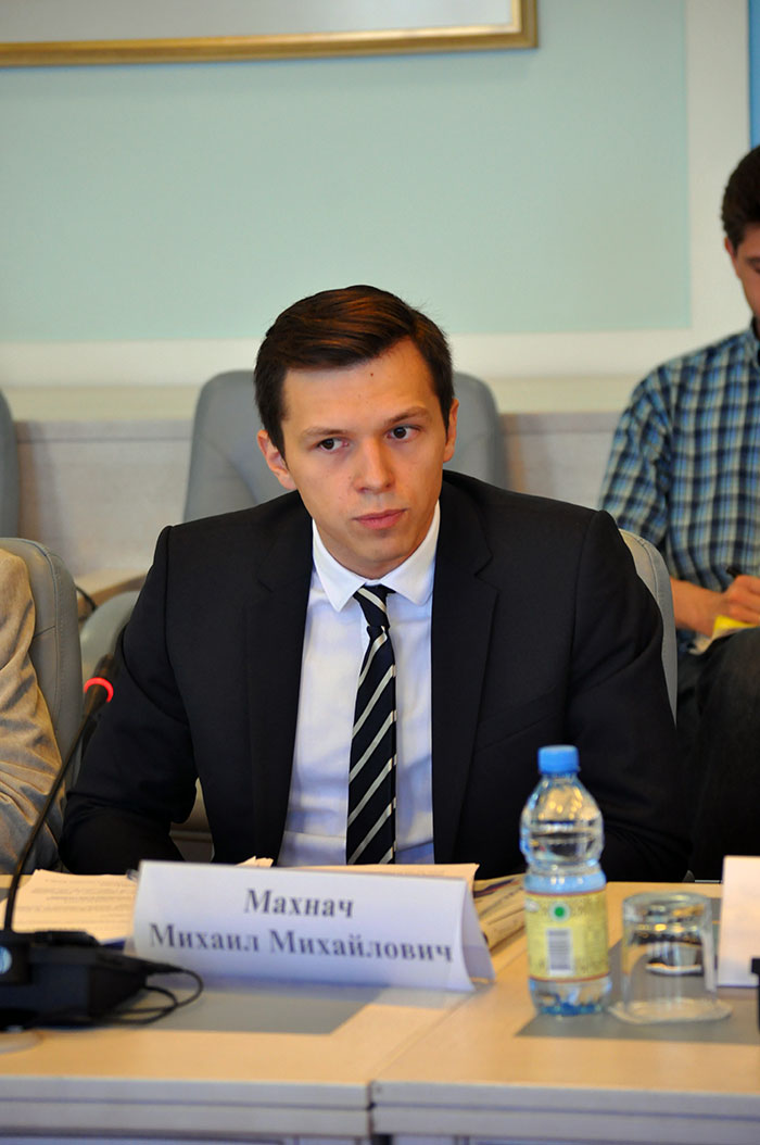 Михаил Махнач Михаил Махнач