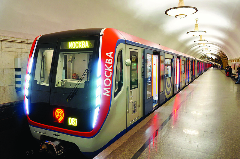 окна метро
