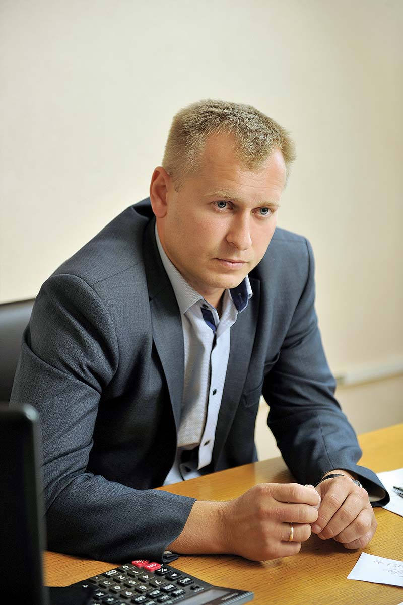 на стыке струков