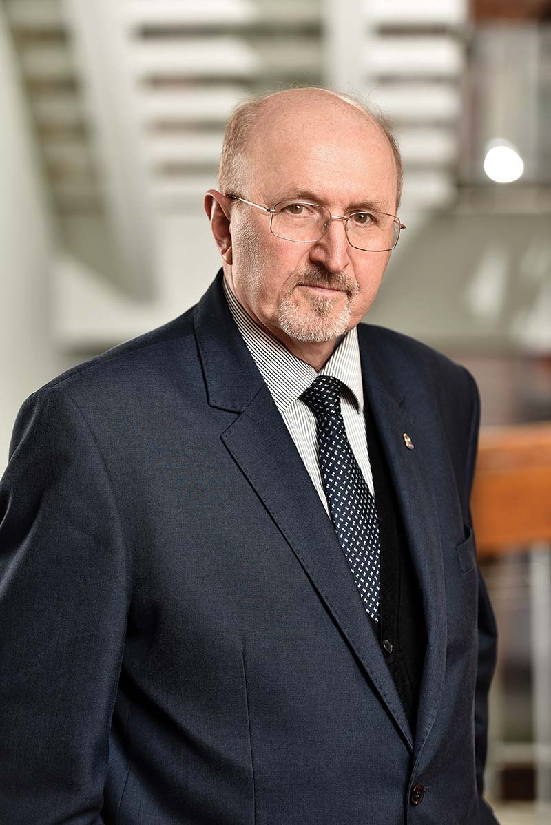 бизнес карягин