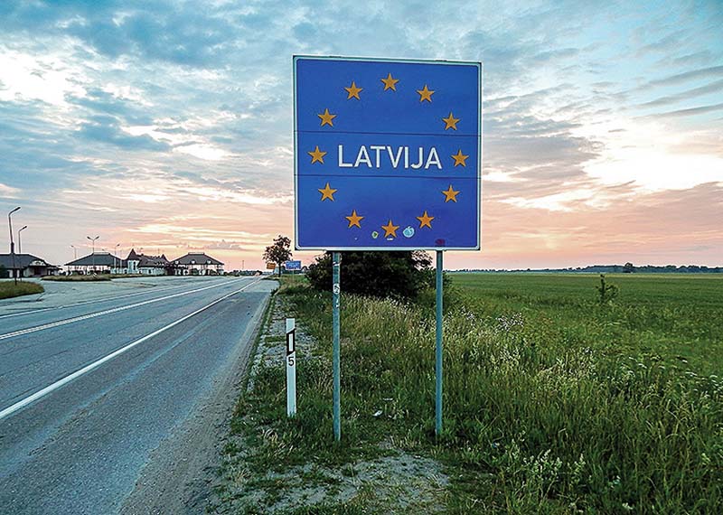 окна латвия дороги
