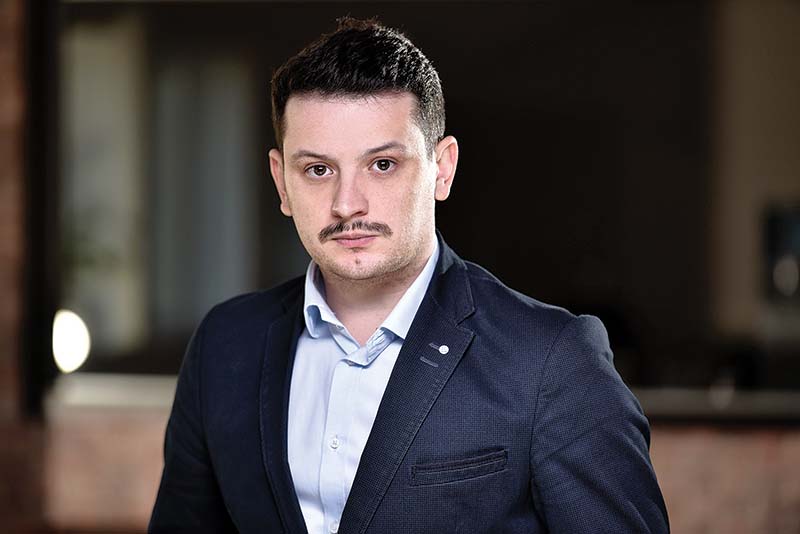 страсть коровкин