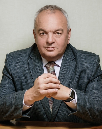 Геннадий СВИДЕРСКИЙ